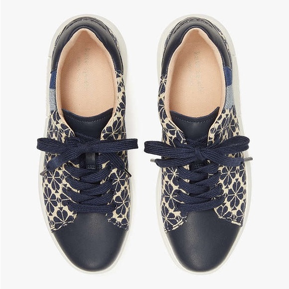 ♥️♠️♥️ Kate Spade Flower Jacquard Keswick Sneakers Navy blue, size 7 ♥️♠️♥️ - Picture 3 of 10